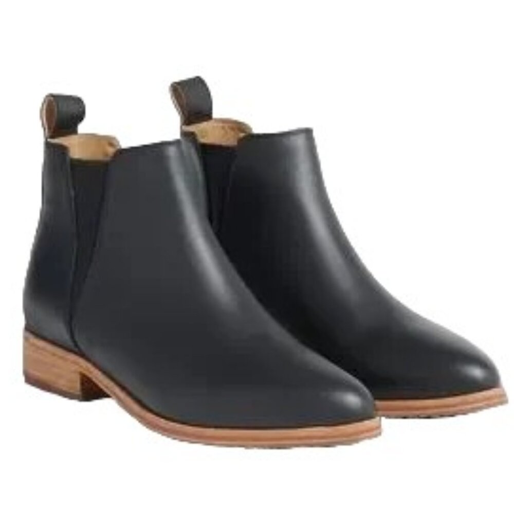 NISOLO Eva Everyday Chelsea Boot in Black Leather SZ 9.5